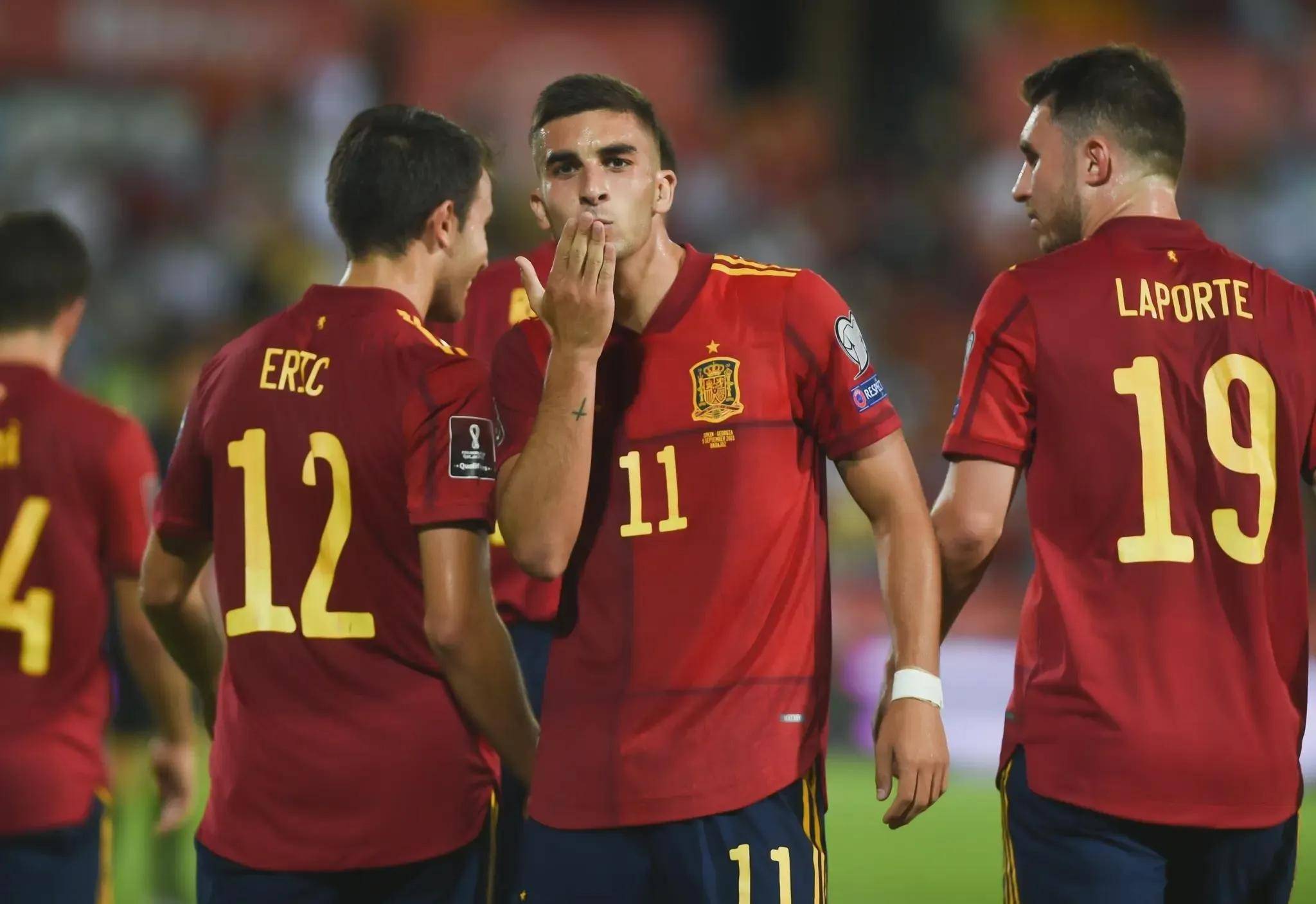 西班牙逆转罗马尼亚，取得重要胜利