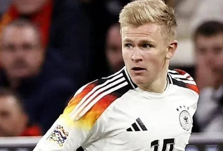 关于法兰克福前锋受伤待查，可能缺席下场比赛的信息