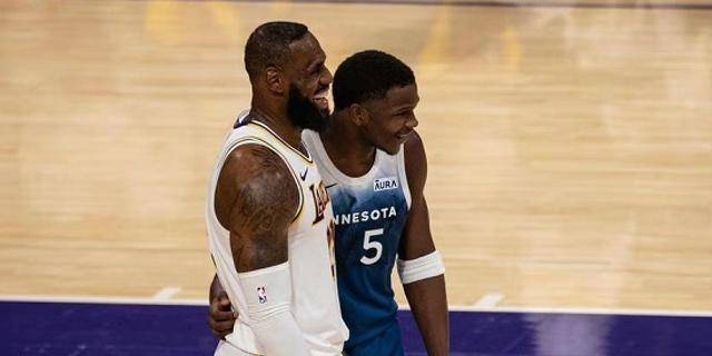 魔术与黄蜂PK，双方将上演一场激烈的角逐的简单介绍