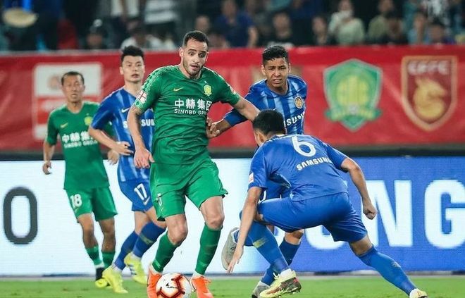 北京国安不敌江苏苏宁，客场连败声势受挫的简单介绍