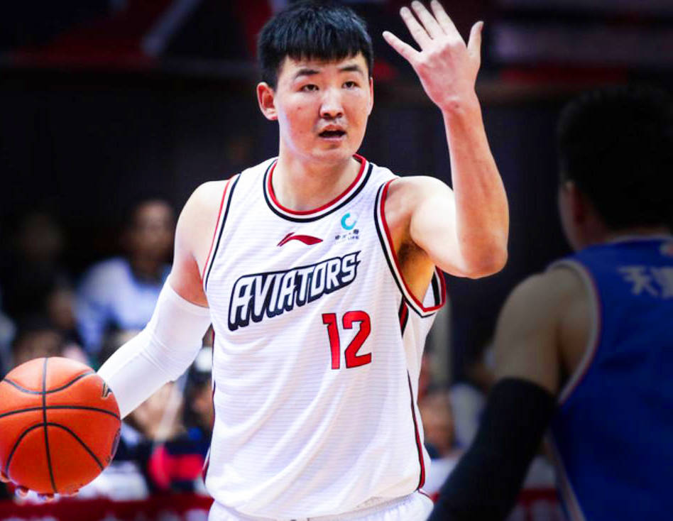 四川男篮夺得胜利，积分继续攀升