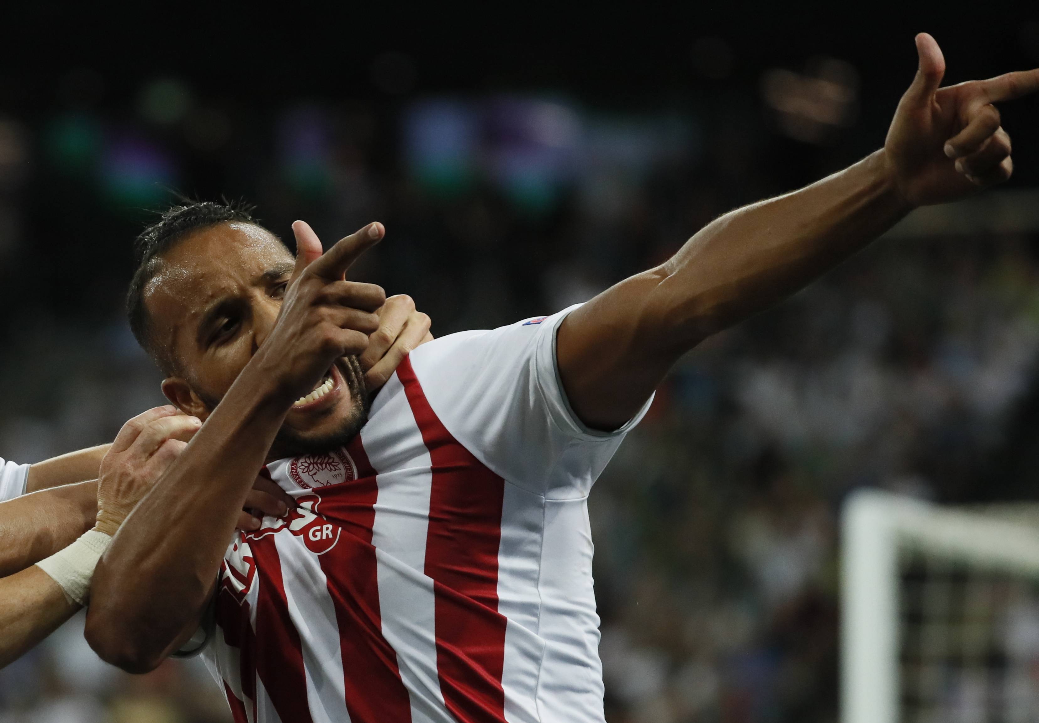 罗马主场大胜,重回欧冠资格赛区 罗马主场大胜,重回欧冠资格赛区